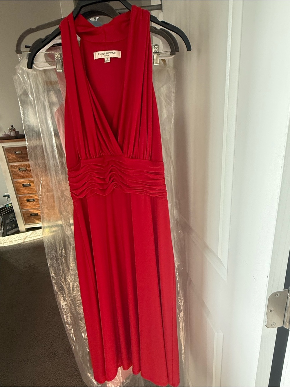 Red Sleeveless V-Neck Cocktail Dress